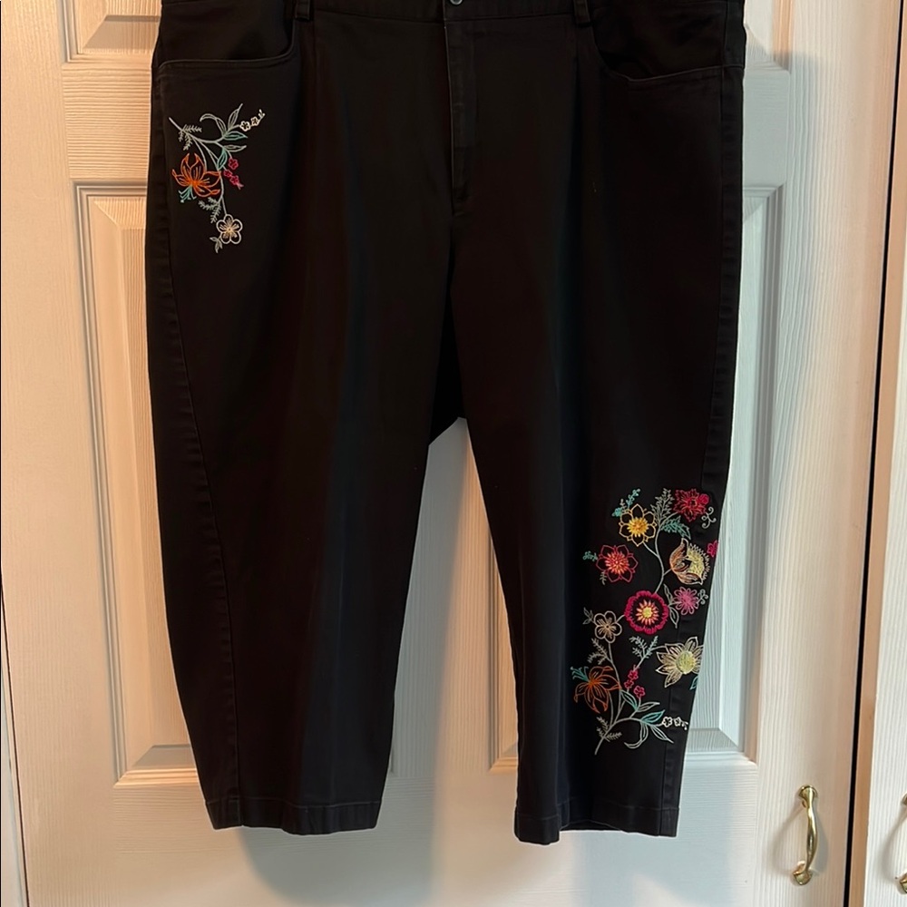 Women's black beautifully embroidered Capri 98% cotton comfort.